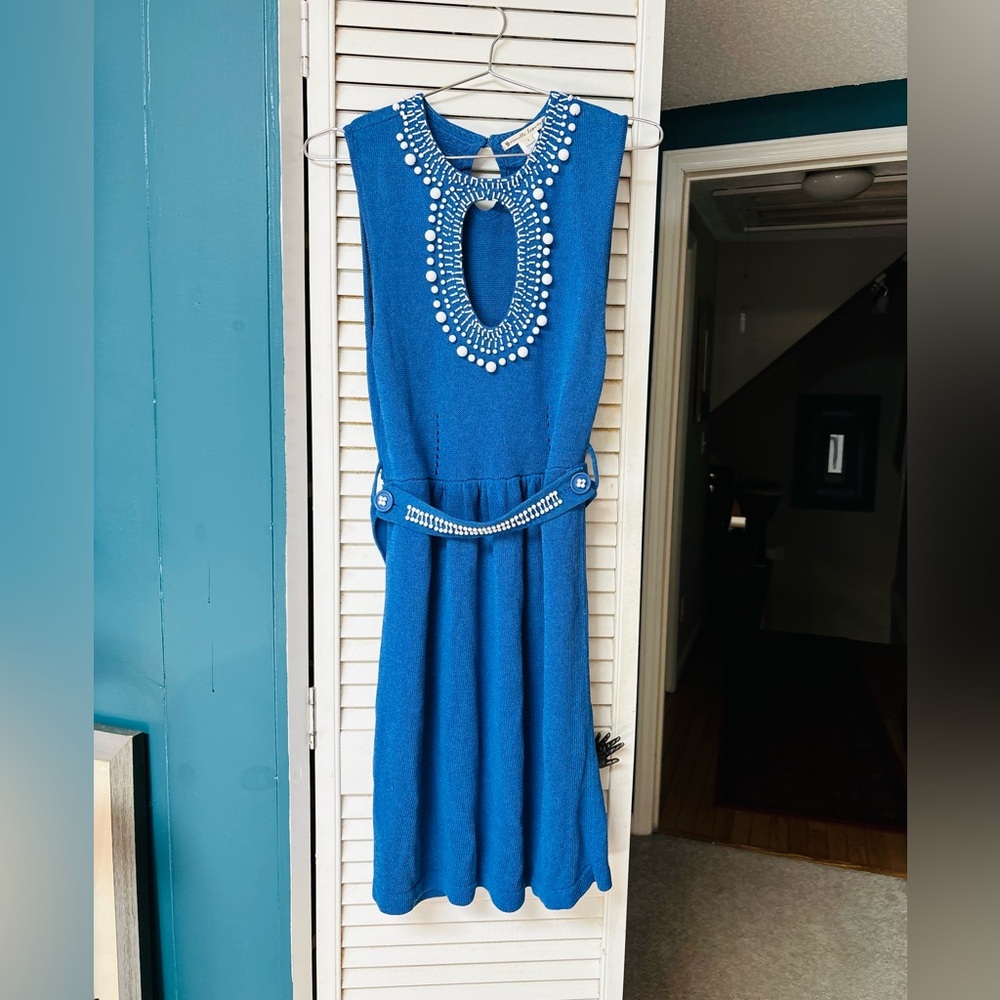 Adorable knit vintage inspired dress